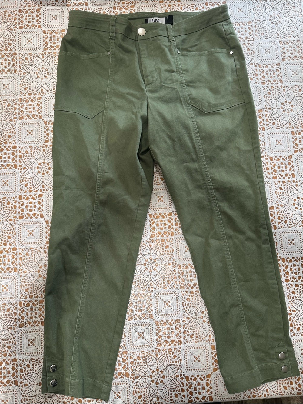 Briggs Womens Size 10 Olive Green Utility Ankle Pants Snap Hem